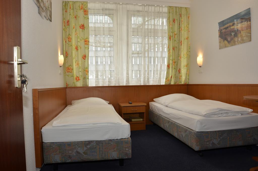 Itm Hotel Oase Hamburg Szoba fotó