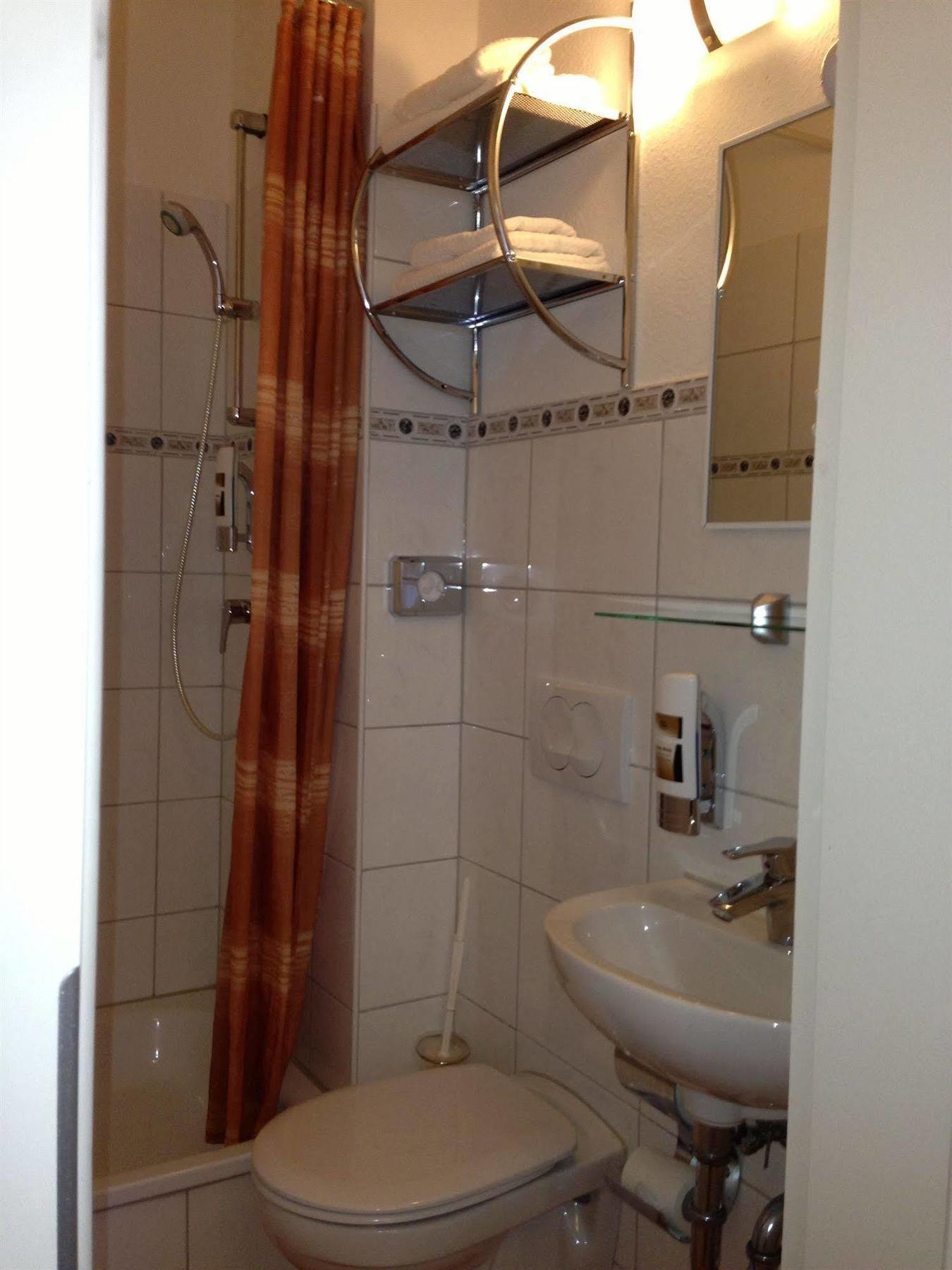 Itm Hotel Oase Hamburg Kültér fotó